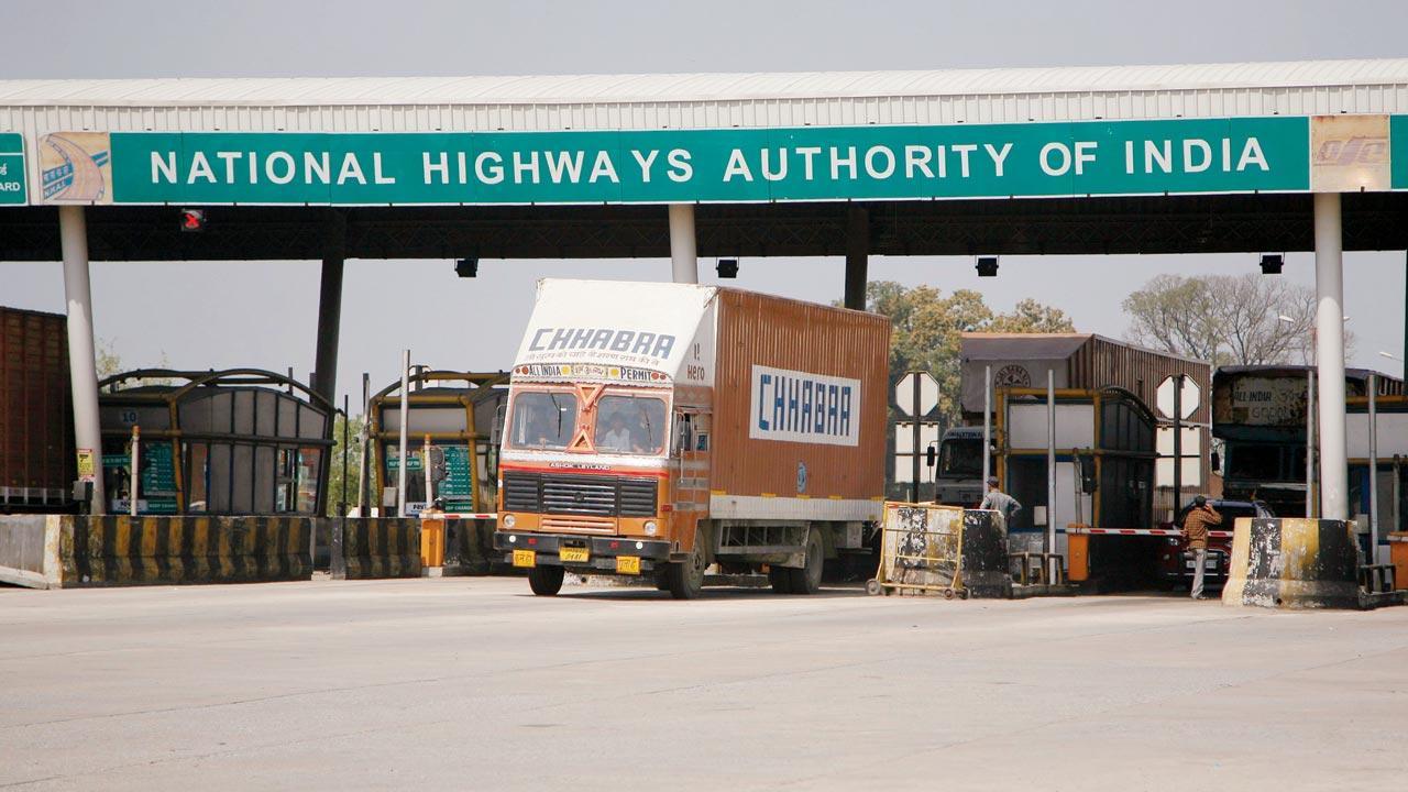 Toll booths to go in a year: Nitin Gadkari
