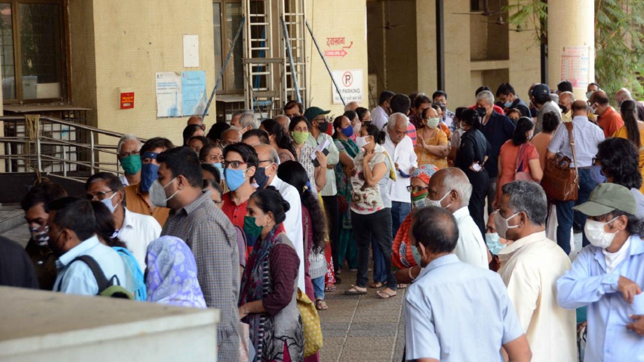 COVID-19: How BMC plans to vaccinate masses and list of active vaccination centres in Mumbai