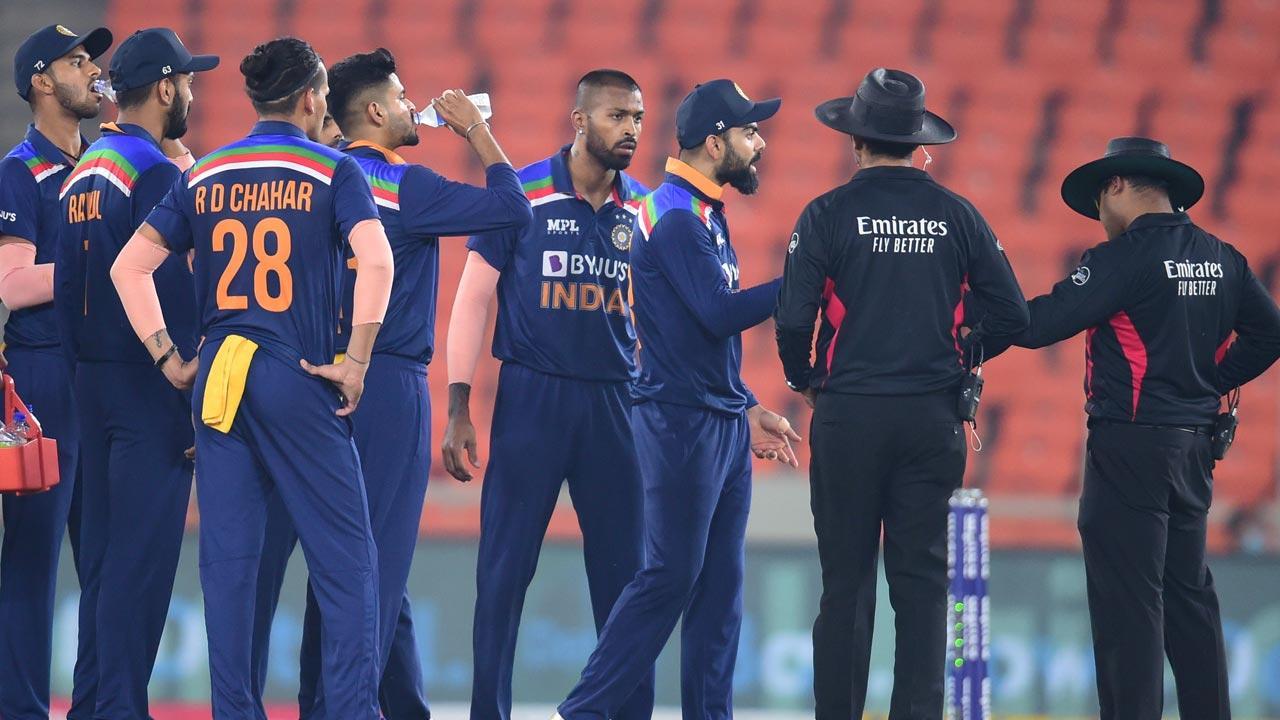 5th T20I: India fined for slow over-rate