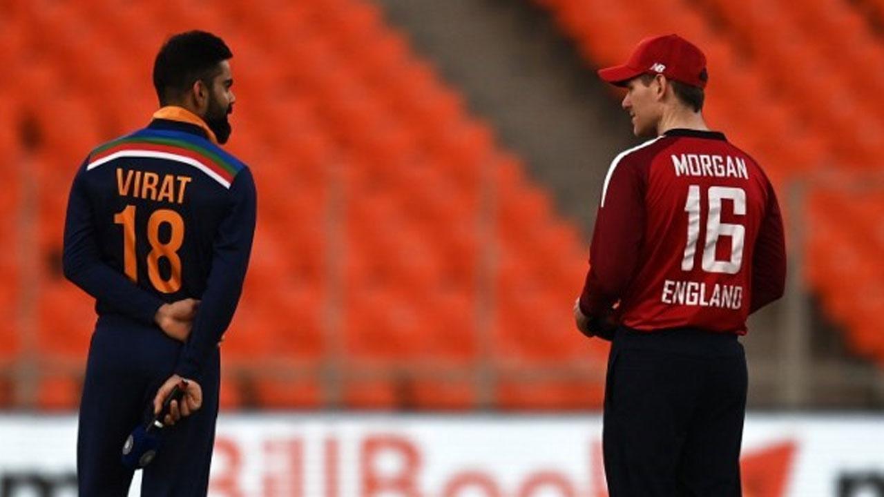 4th T20I: England win toss, choose to bowl