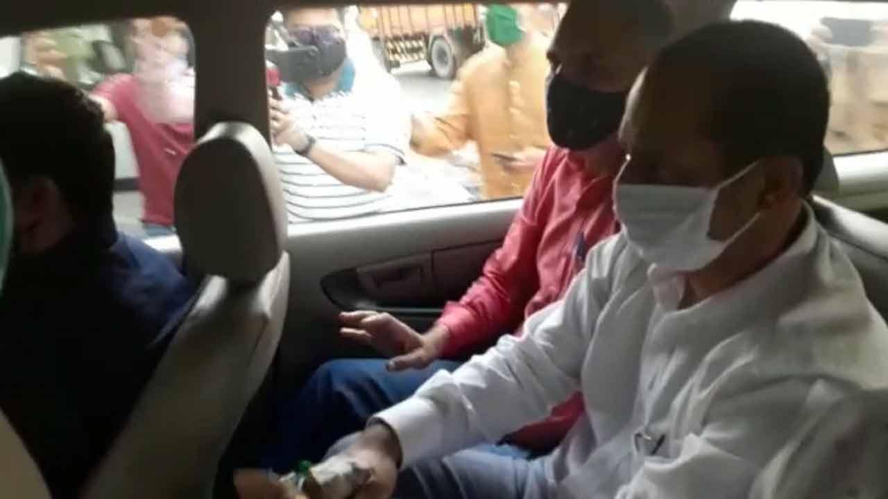 SUV bomb scare: NIA confirms man in CCTV grab was Sachin Waze