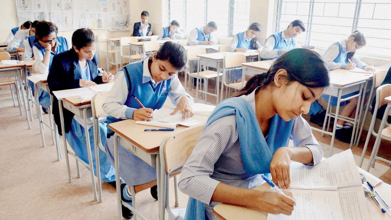 Maharashtra govt announces evaluation criteria for Class 10 students