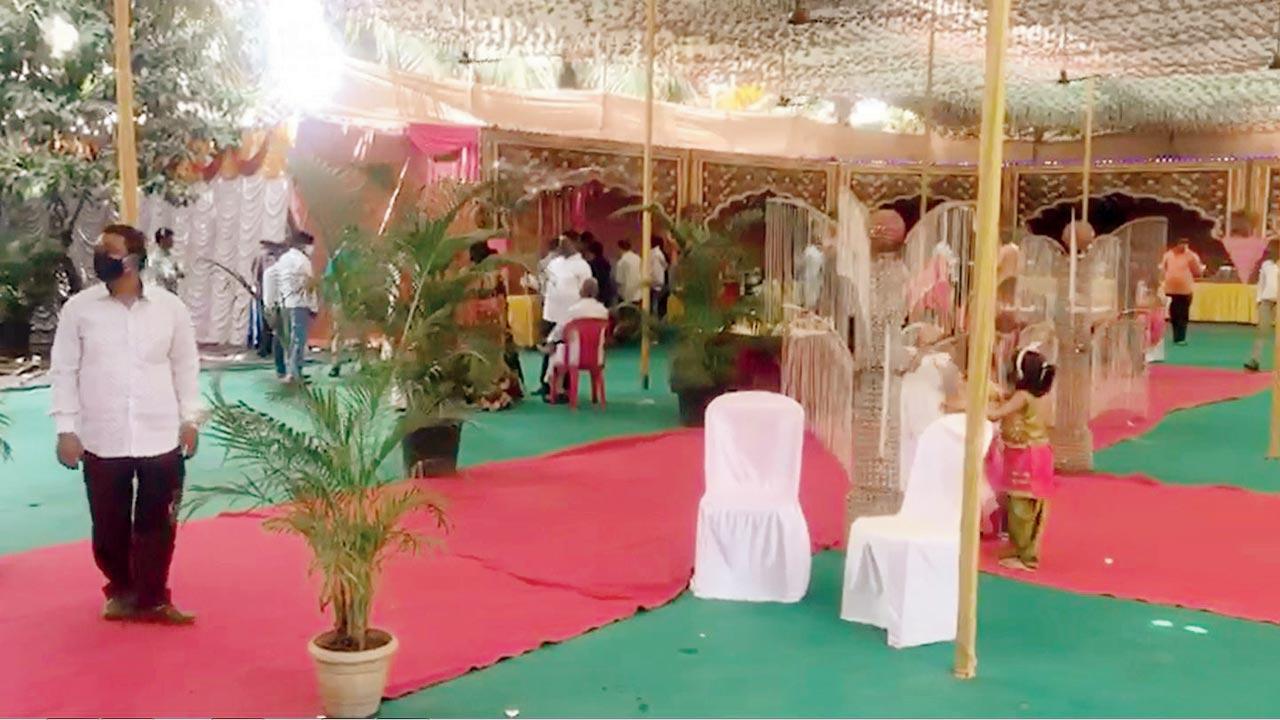 Mumbai: Bride’s family fined Rs 50,000 for inviting too many guests