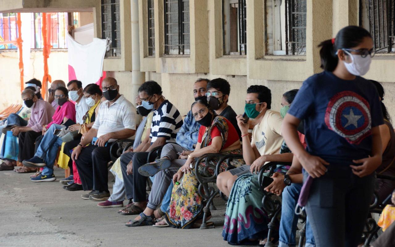 The Mumbai civic body said on Wednesday that it had temporarily suspended vaccination of beneficiaries in the 18-44 category, a day after health minister Rajesh Tope told the media that it might happen soon over shortage of shots. Photo: Satej Shinde
