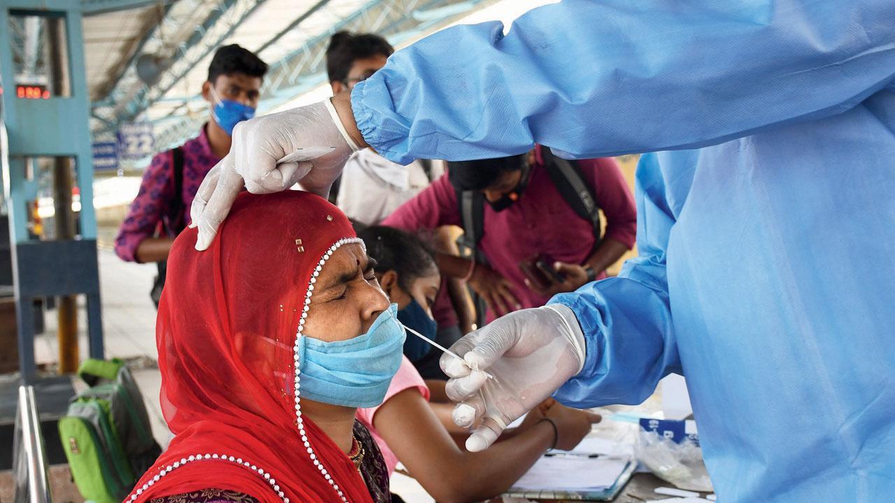 Mumbai: 50 per cent active Covid-19 case load in western suburbs