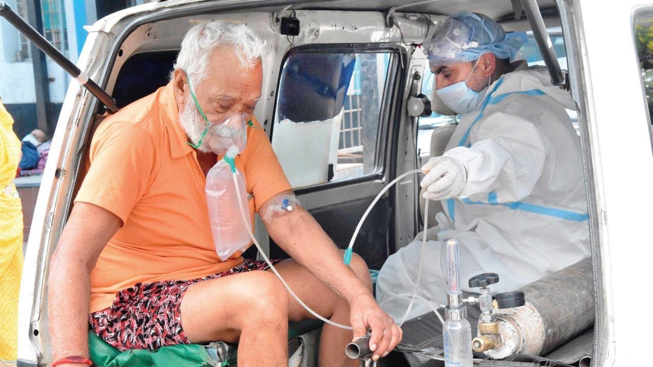 Covid-19 in India: Daily deaths spike again