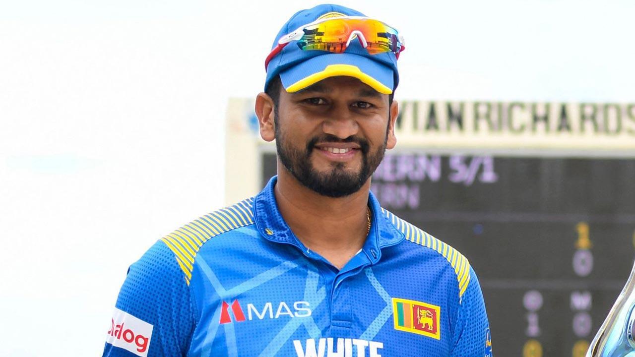Sri Lanka players locked in pay dispute with board