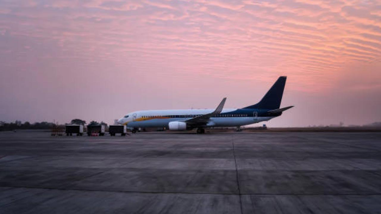 First repatriation flight from India arrives in Australia following end of Covid-19 travel ban