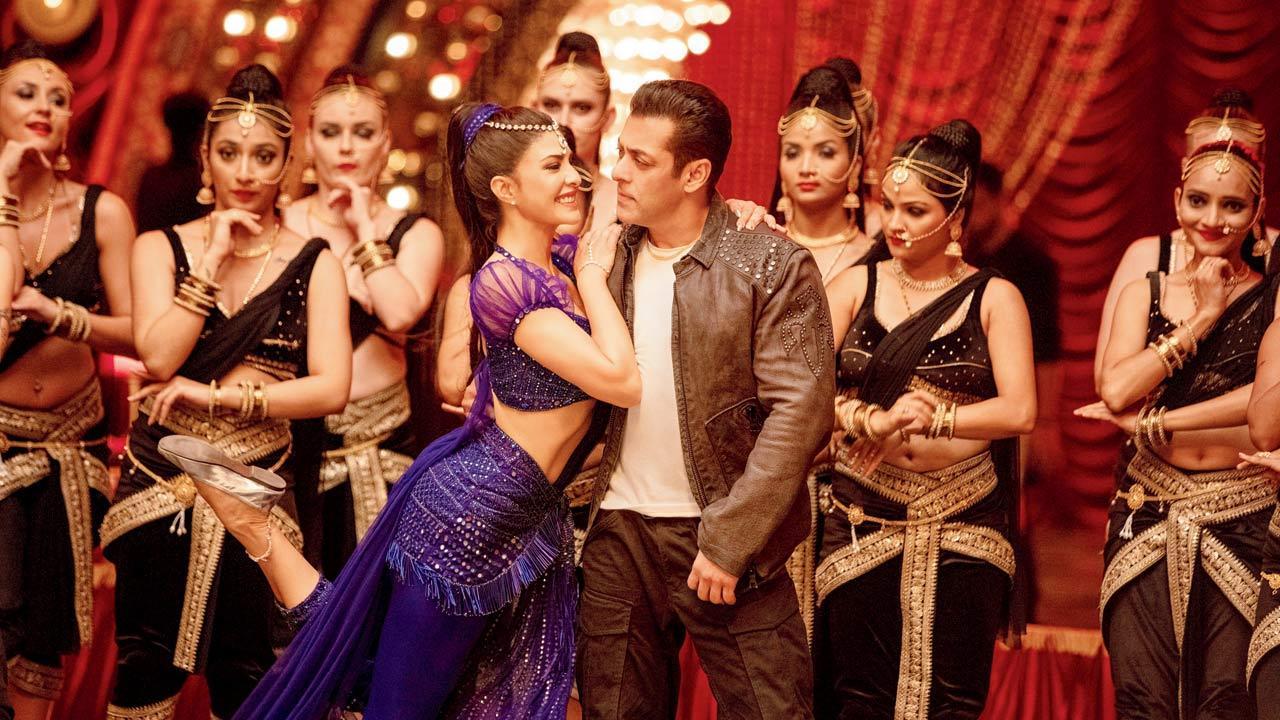 Jacqueline Fernandez on Dil De Diya track: Swellings, sprains and backaches, we pushed through it all