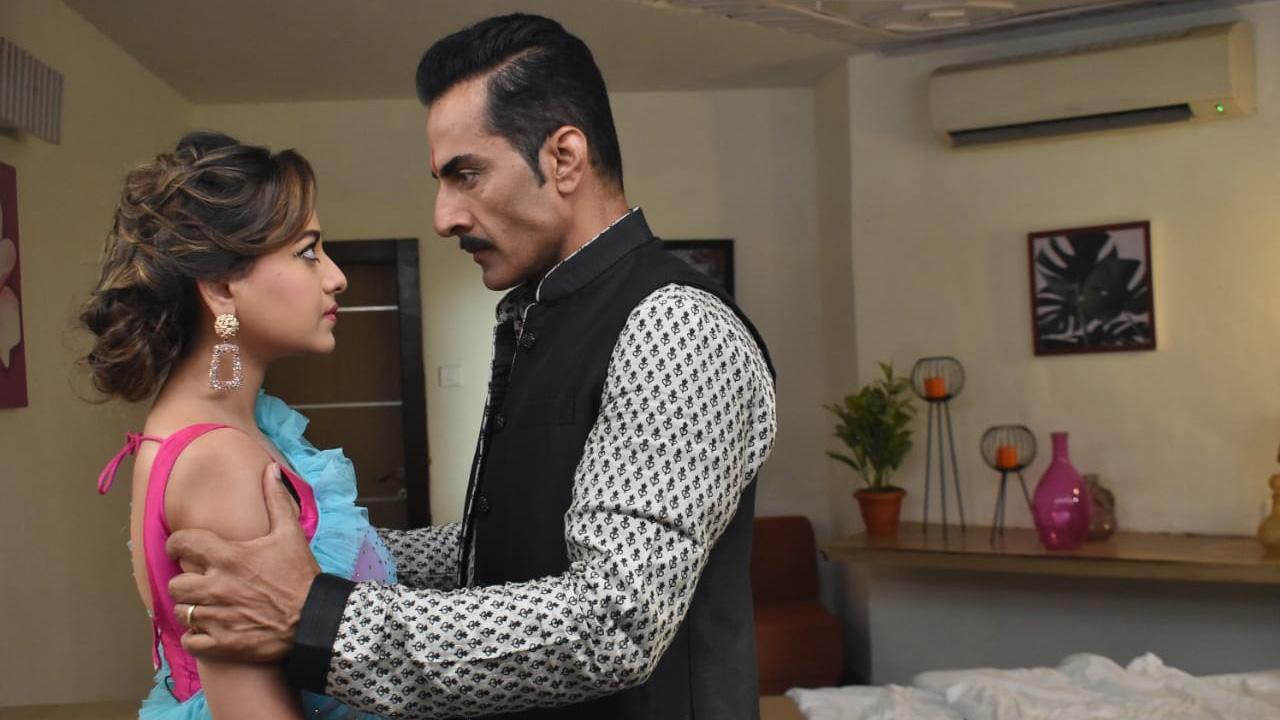 'Anupamaa' episode update: Kavya once again disturbs the Shah's family function
