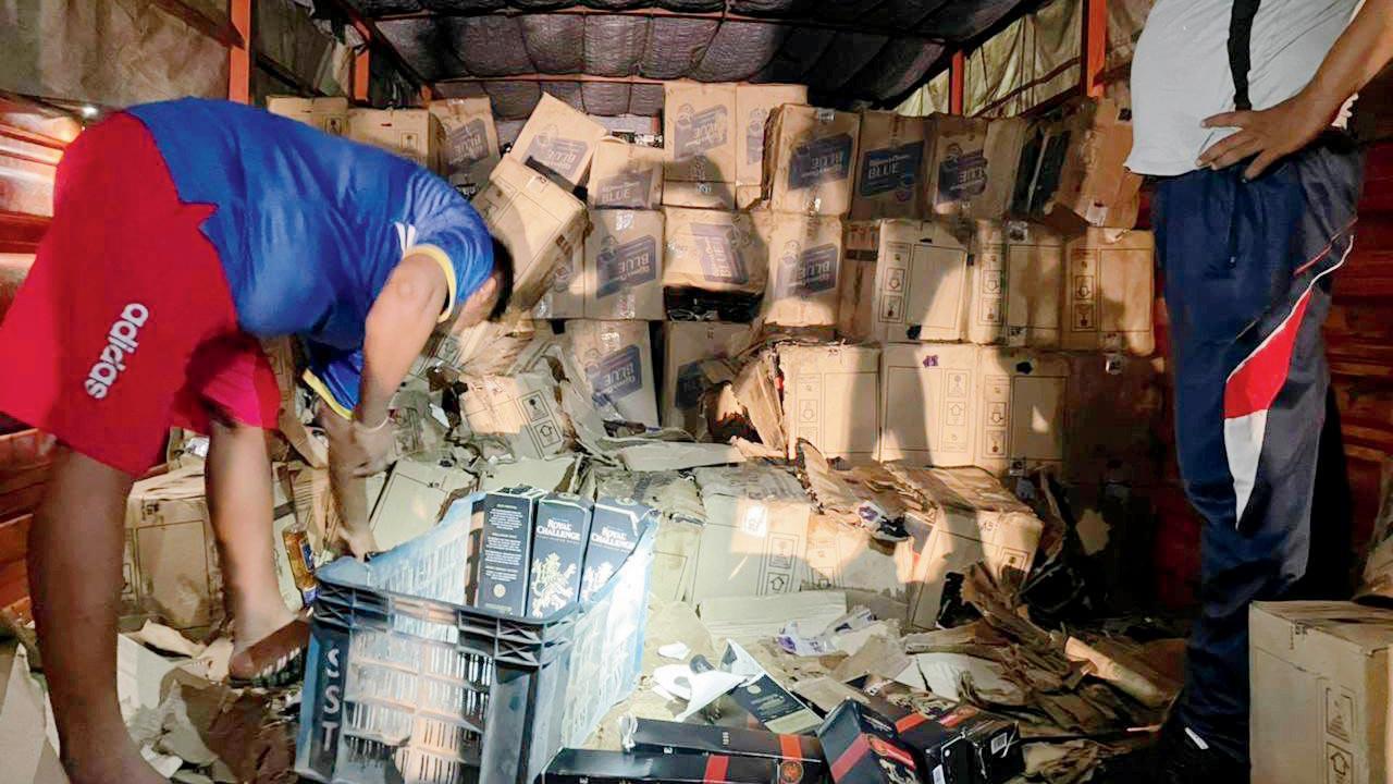 Mumbai: Liquor worth Rs 1 crore seized in 2 days, four smugglers held