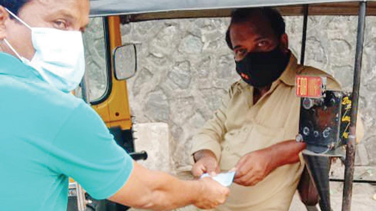 Mallakhamb body spreads message of social distancing, using masks amid Covid-19