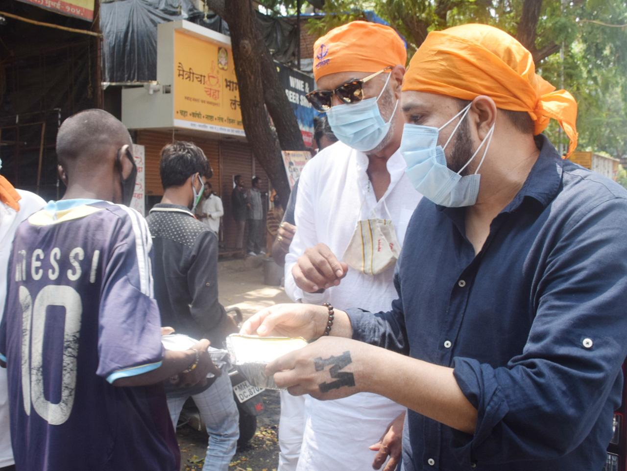 Mika Singh on his Instagram shared an update for his fans and followers on how they can also join in and make a difference, 