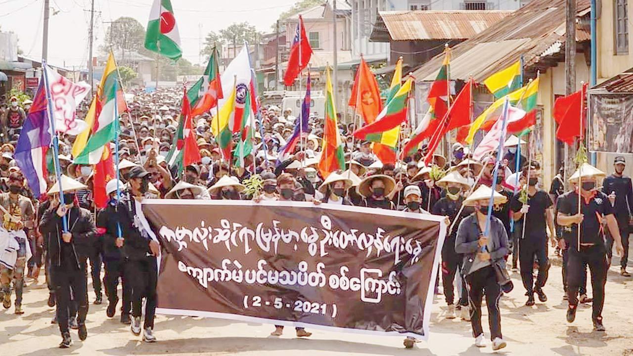 Myanmar forces gun down 8 protesters