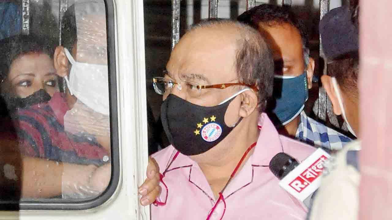 CBI challenges Calcutta HC’s house-arrest order in SC