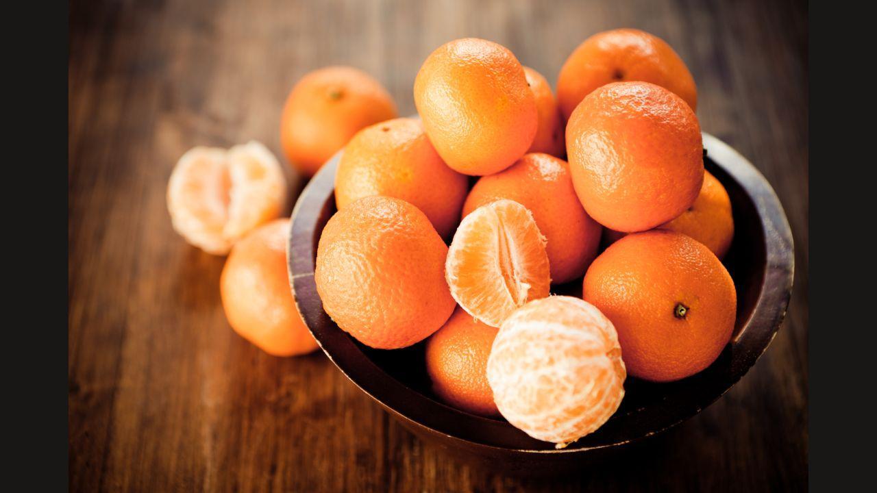 Here are some vitamin-rich superfoods which help reduce anxiety, stress