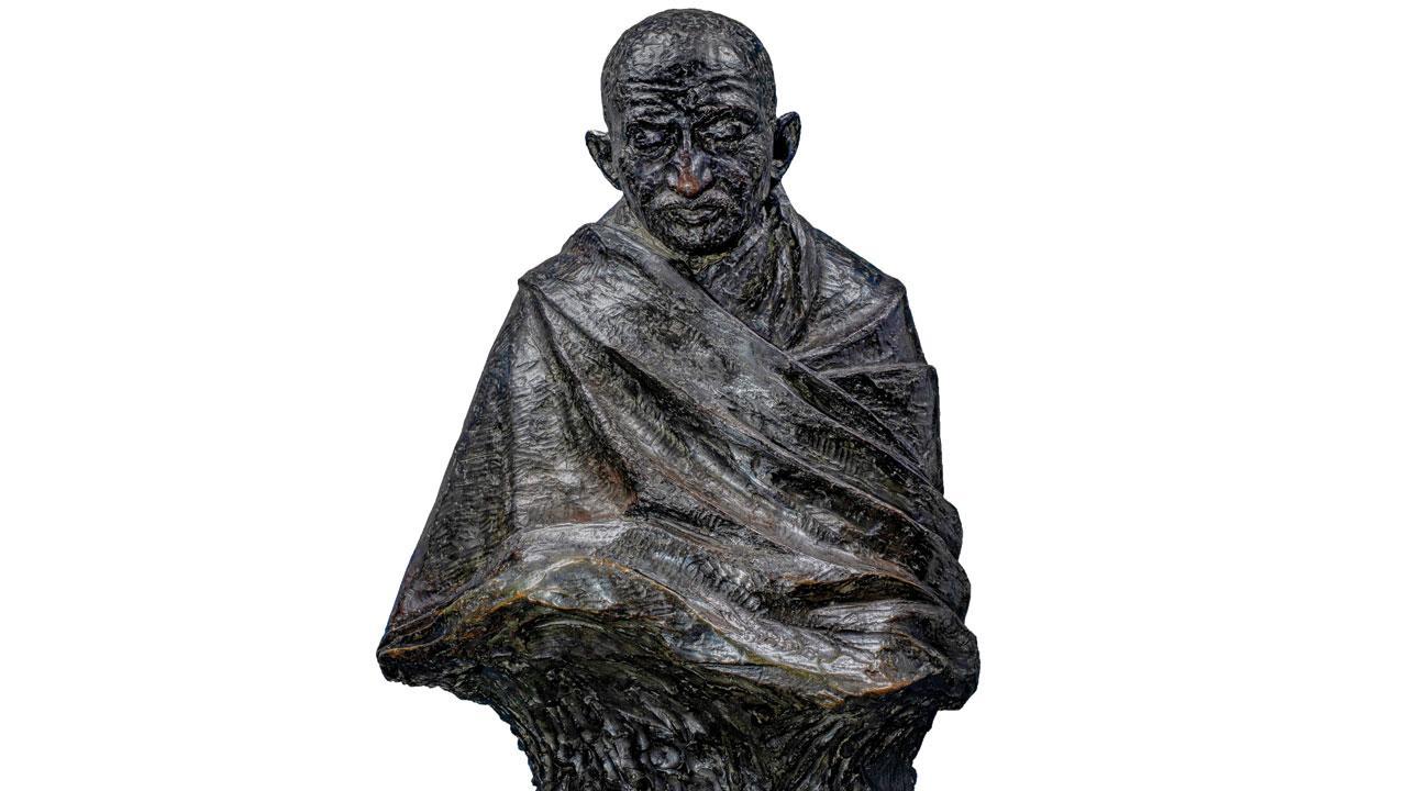 The curious case of Gandhi’s bust