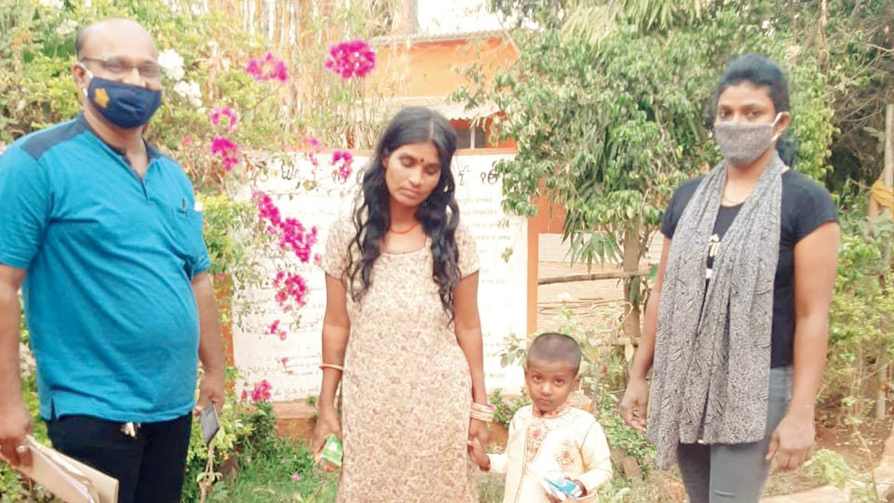 Mumbai cops rescue mentally ill woman and starving son