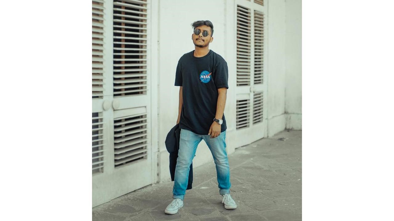 Meet India’s Youngest Creative Mind, Filmmaker And Social Media Influencer Rahul Sinha AKA Therrrahul