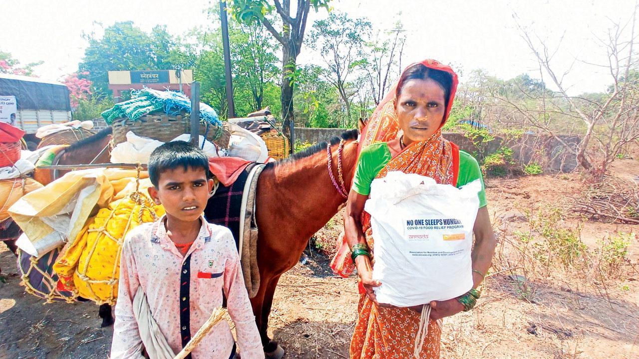 Maharashtra: NGO’s ready-to-cook ration kits fight Covid-19 effect in tribal belts