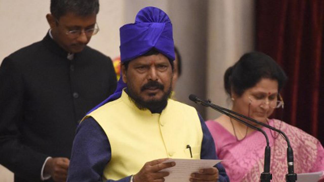 Union minister Ramdas Athawale demands quota for Marathas, other 'Kshatriya' communities