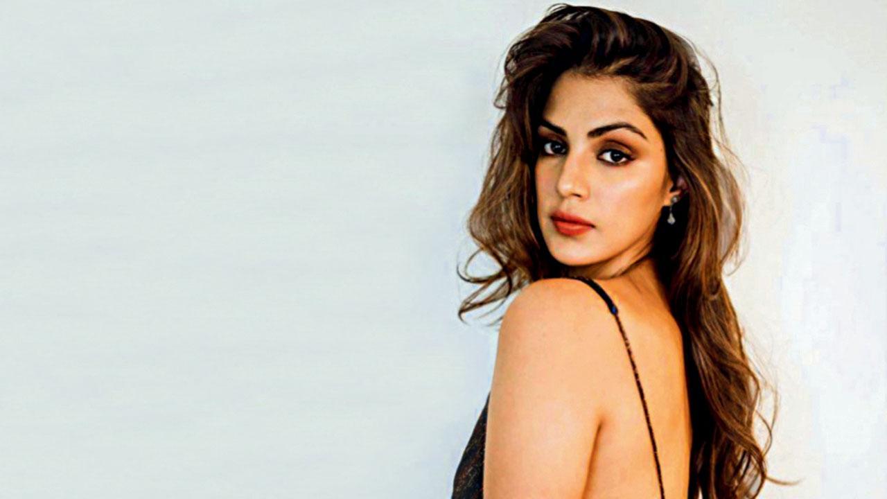 Rhea Chakraborty: It fills my heart to see how we are standing together