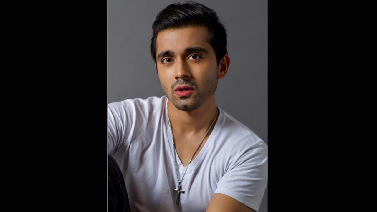 Ronnie C all set to make his Bollywood debut