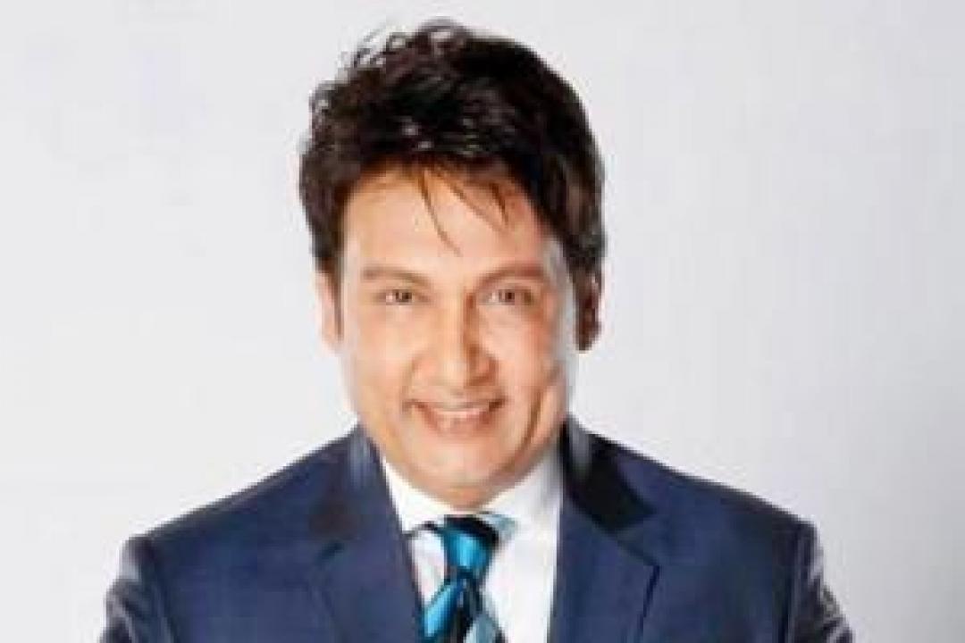 Shekhar Suman: Let's not play Doctor-Doctor at home, follow only your physician 