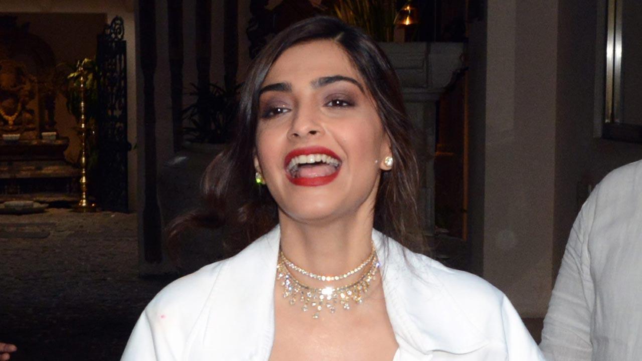Sonam Kapoor celebrates parents' wedding anniversary, shares rare throwback pictures of them