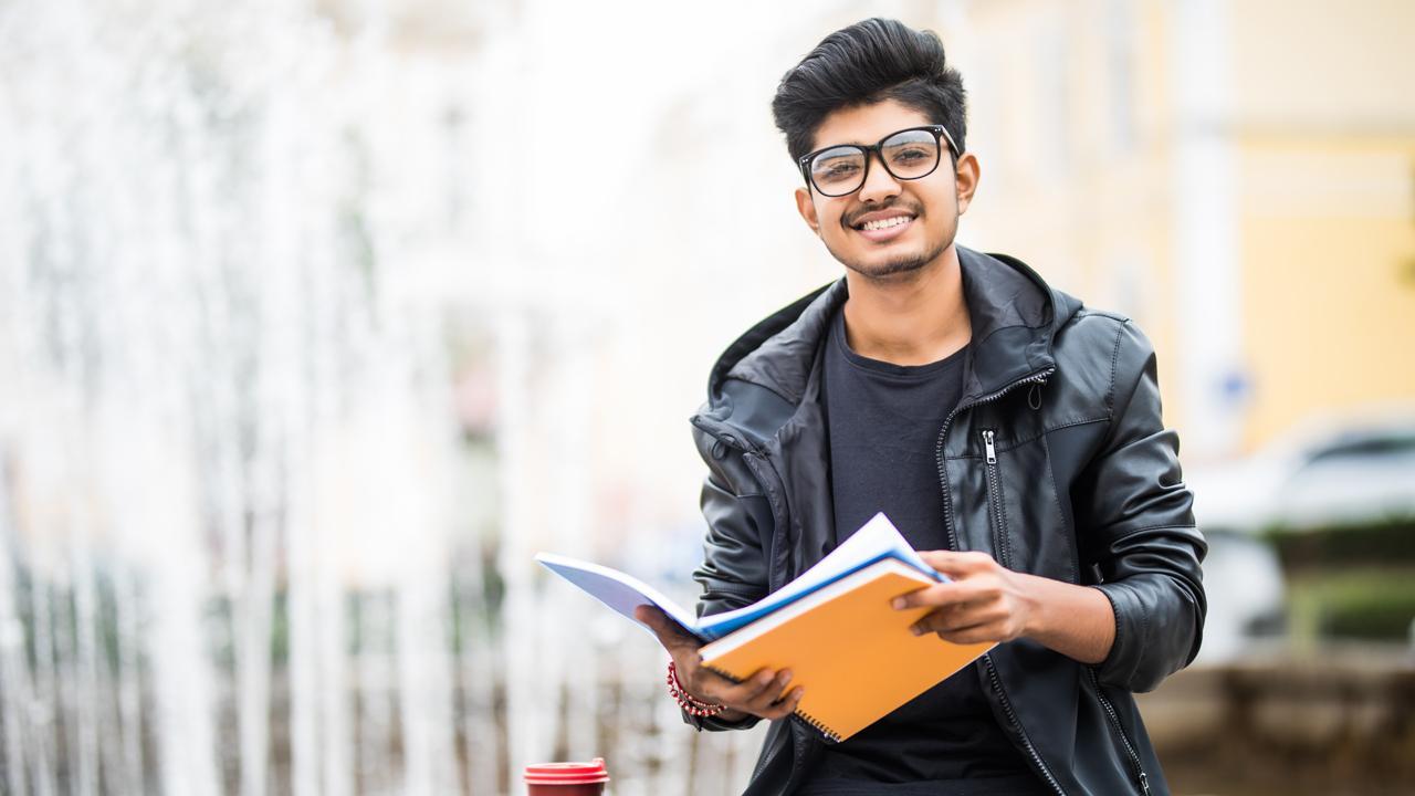 Advice to grade 11 students applying to college