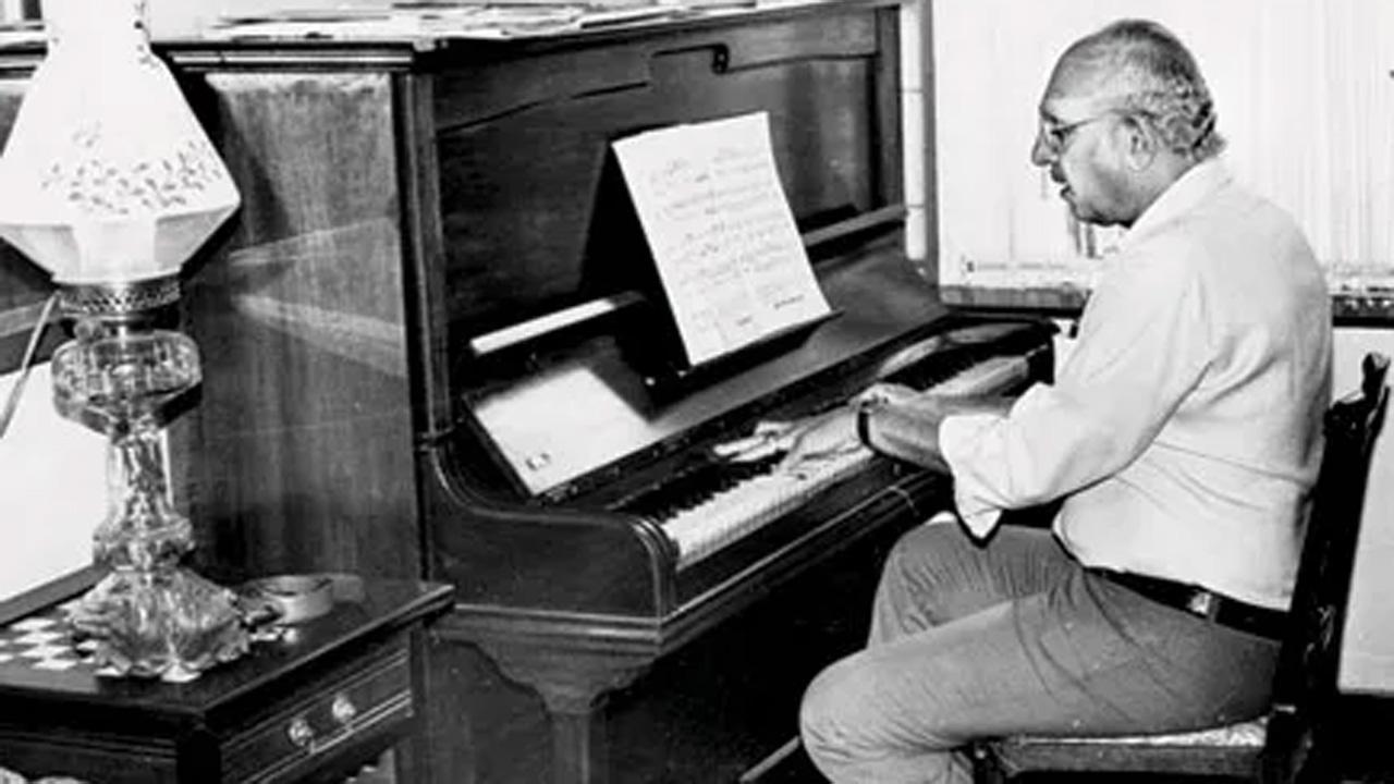 Renowned music composer Vanraj Bhatia passes away