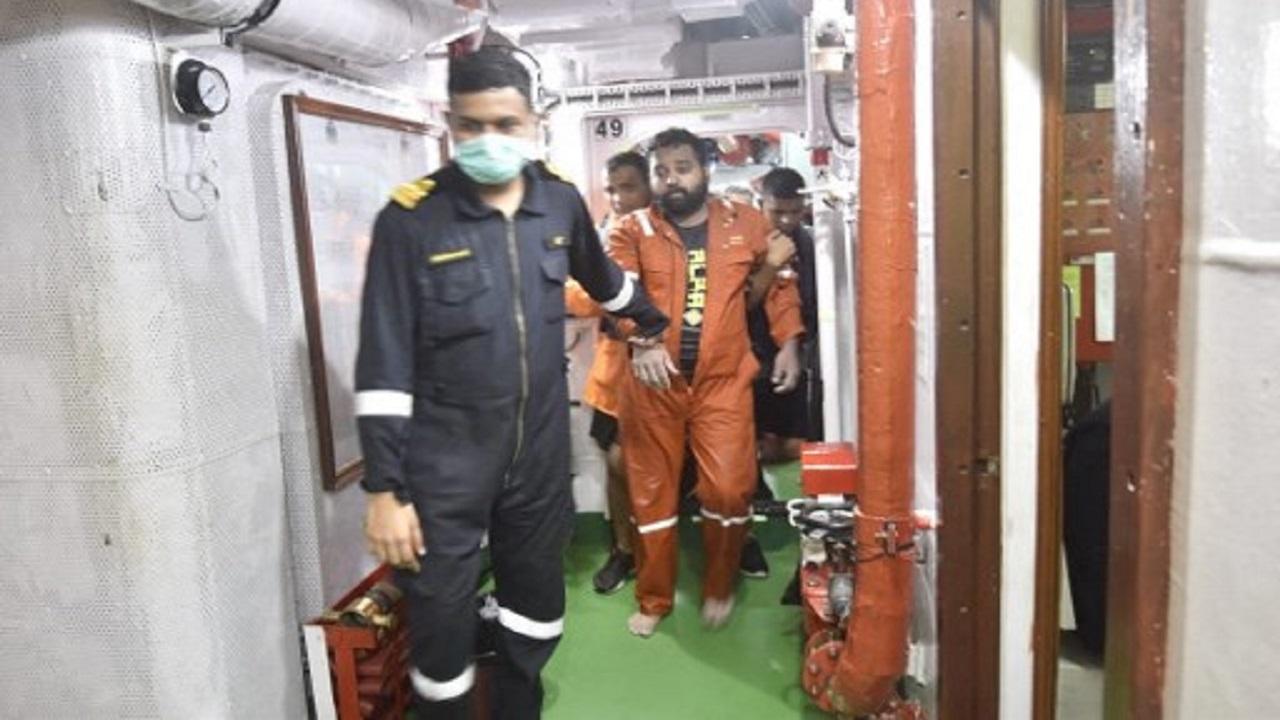 Mumbai: 60 dead, 15 from barge P305 missing; Navy continues search