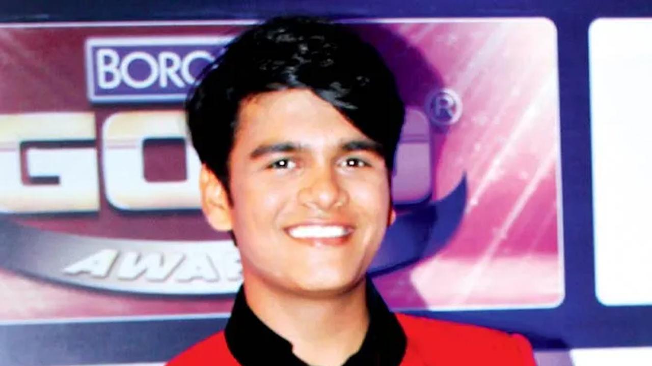 Tapu from 'Tarak Mehta' aka Bhavya Gandhi's father passes away due to Covid-19 complications