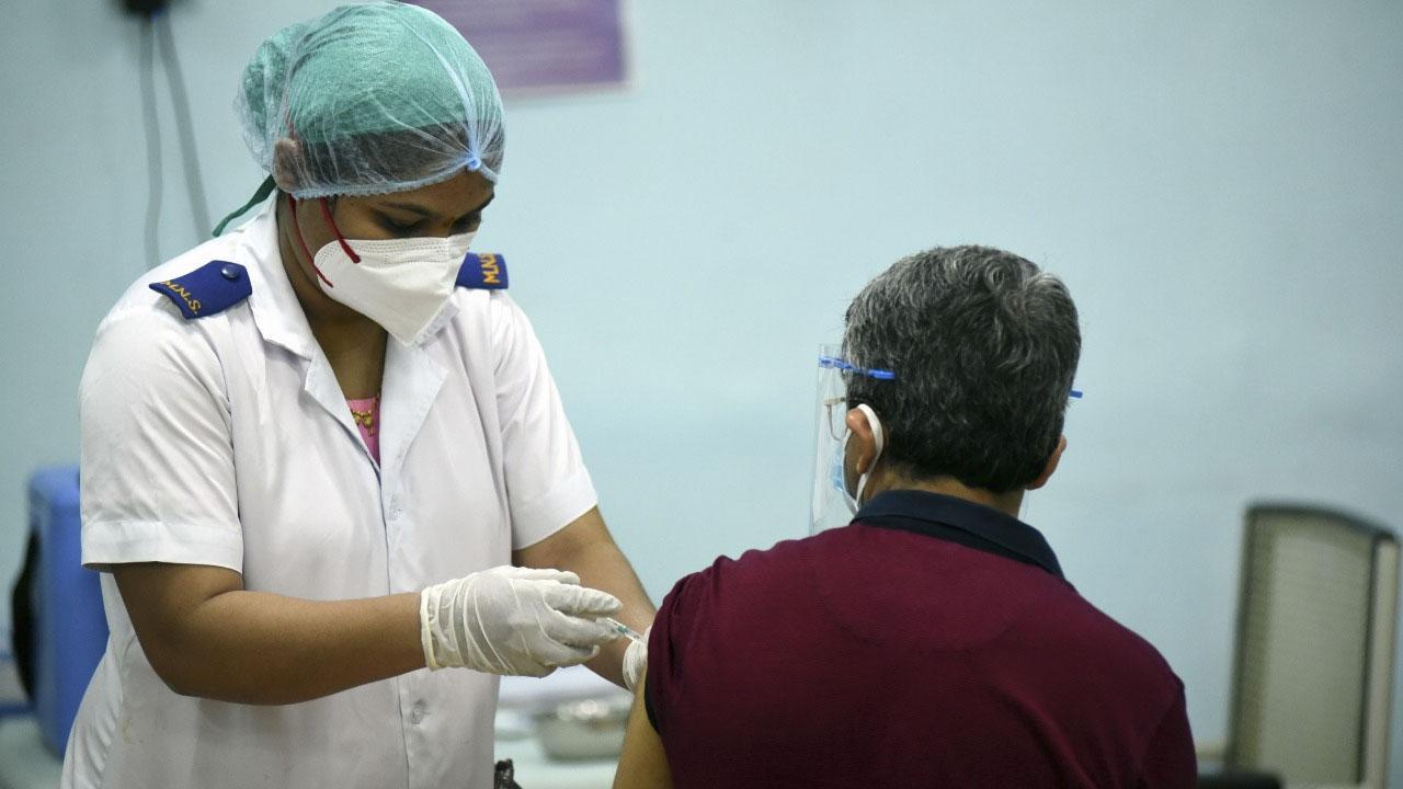 Mumbai: Covid-19 vaccination centres will be closed on May 23, says BMC