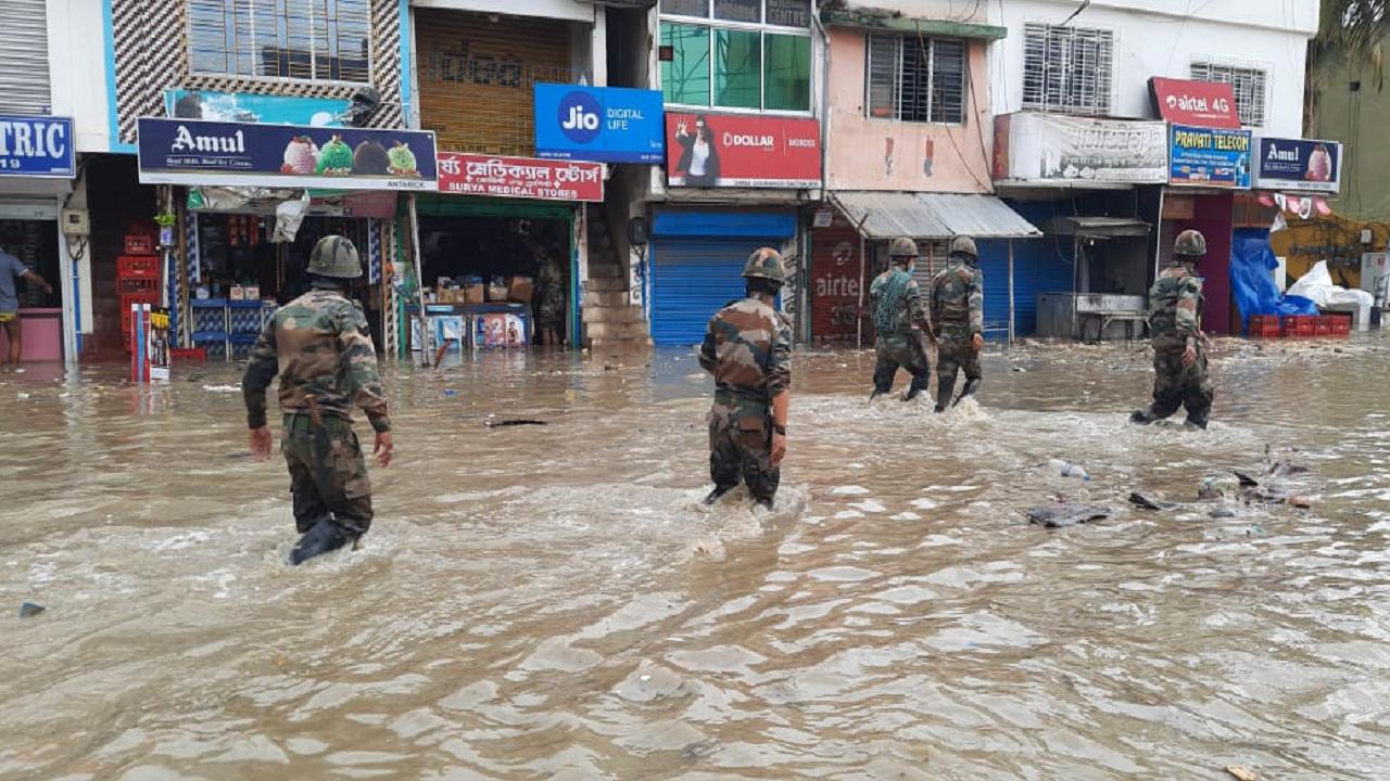 Cyclone Yaas: Eastern Air Command prepares for rescue, relief efforts