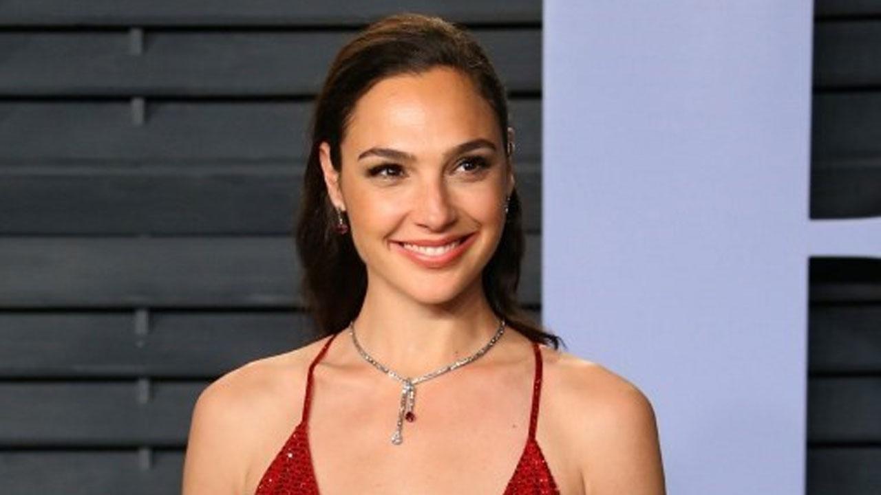 Gal Gadot turns off comments on Twitter after facing backlash over her 'unity for Israel' post