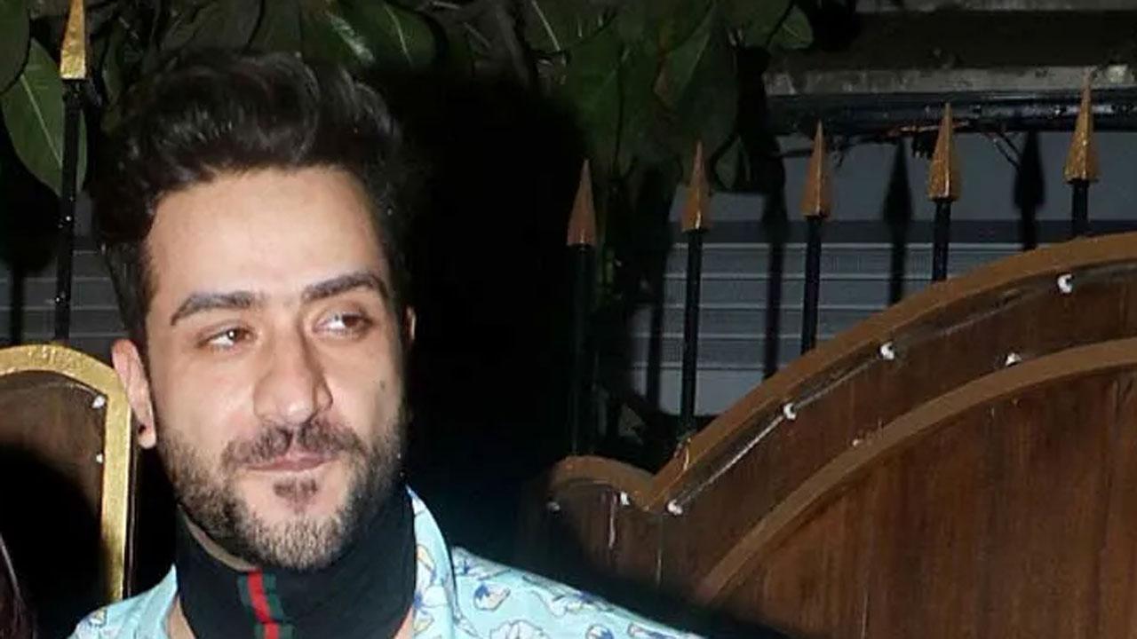 Aly Goni: Most of my family members are positive from last 9 days