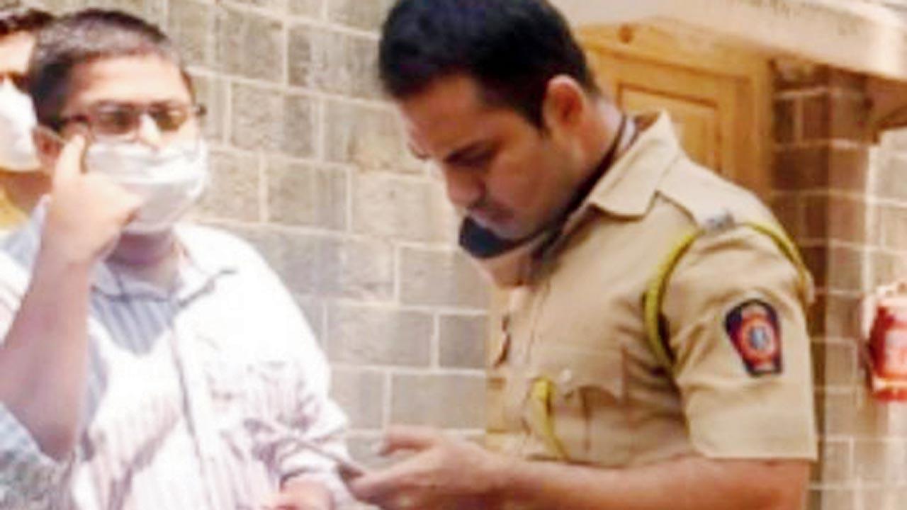 Hacker siphons Rs 25 lakh off producer by impersonating him