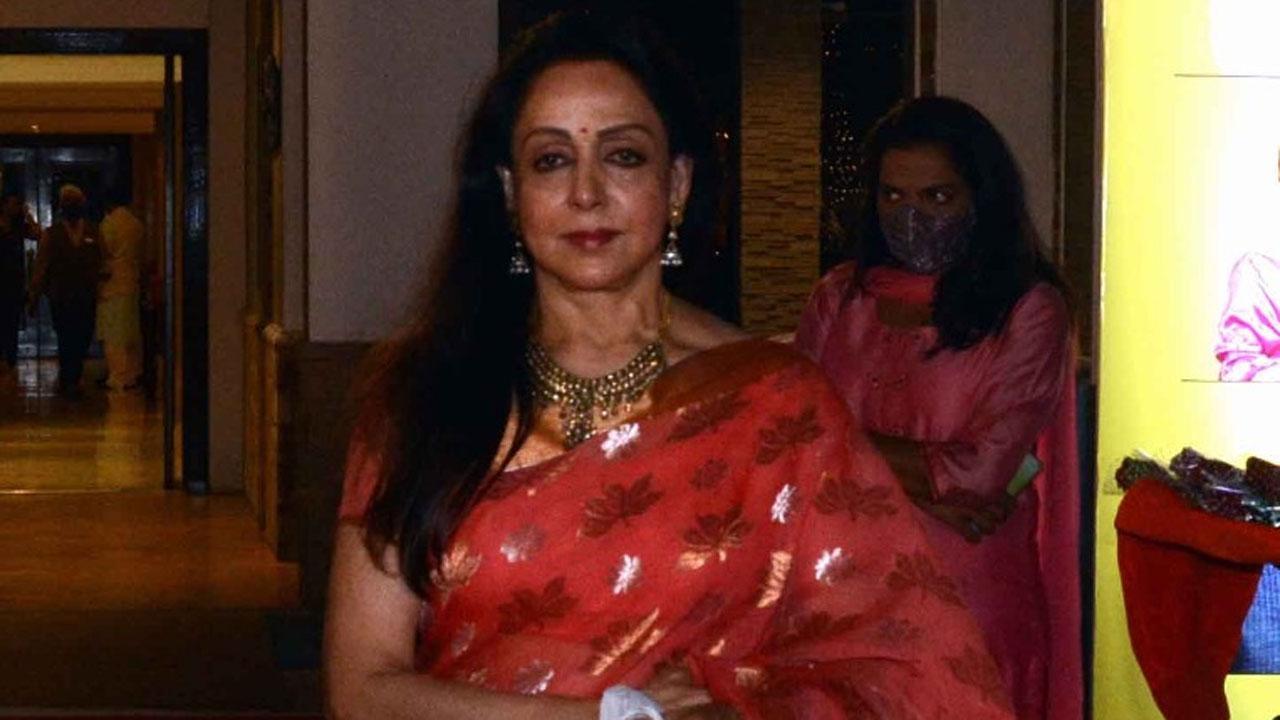 Hema Malini installs oxygen enhancer machines in Mathura to help tackle Covid-19 crisis