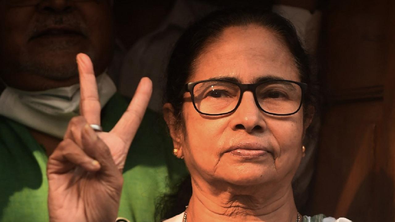 Assembly Polls: TMC leads in 202 seats, likely to cross halfway mark in WB 