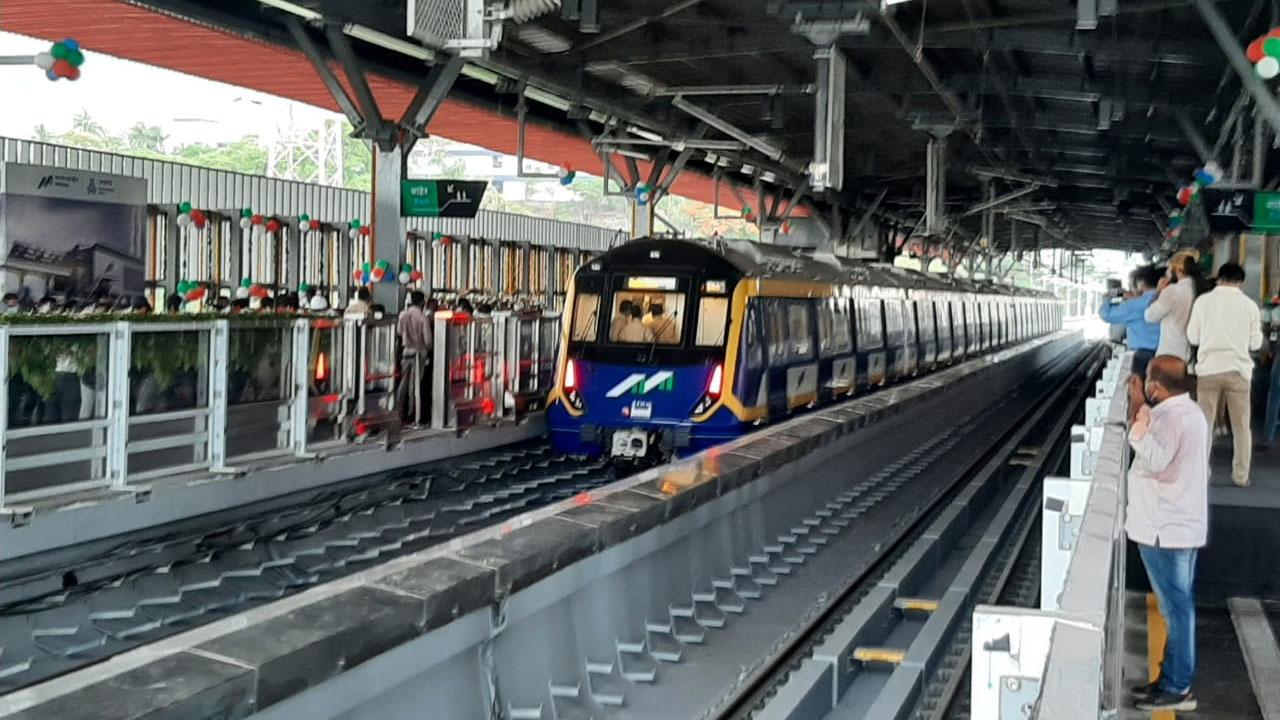 Maharashtra chief minister Uddhav Thackeray on Monday inaugurated the trial run for Metro 2A and Metro 7 corridors. Photo: Satej Shinde