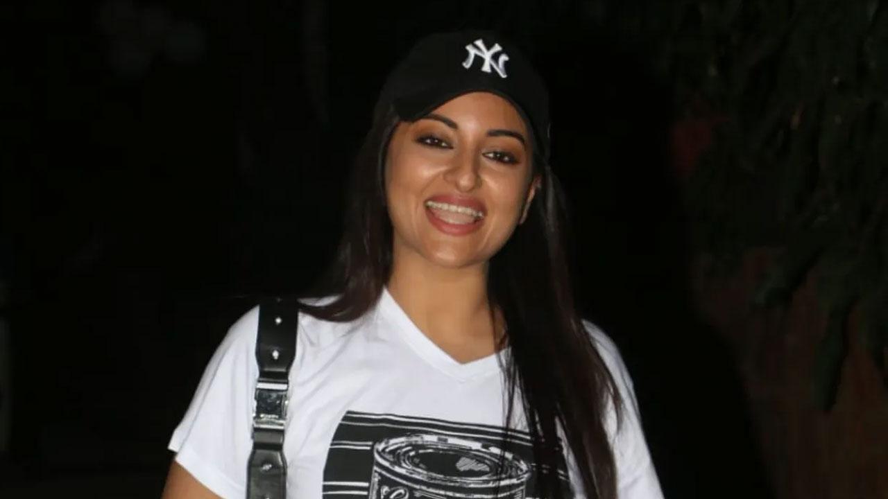 Sonakshi Sinha on social media ban buzz: Last post has to be a selfie