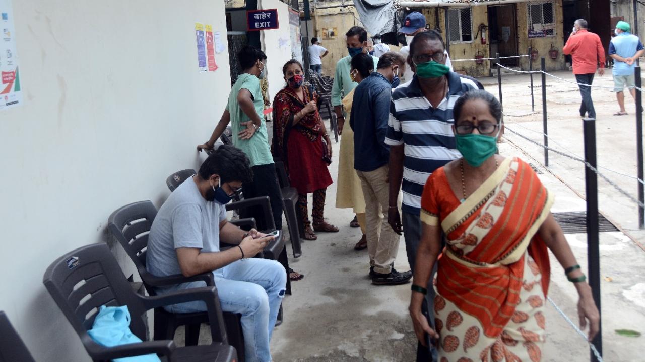 Mayor asks Thane civic body to set up Covid-19 vaccination centres for pregnant women