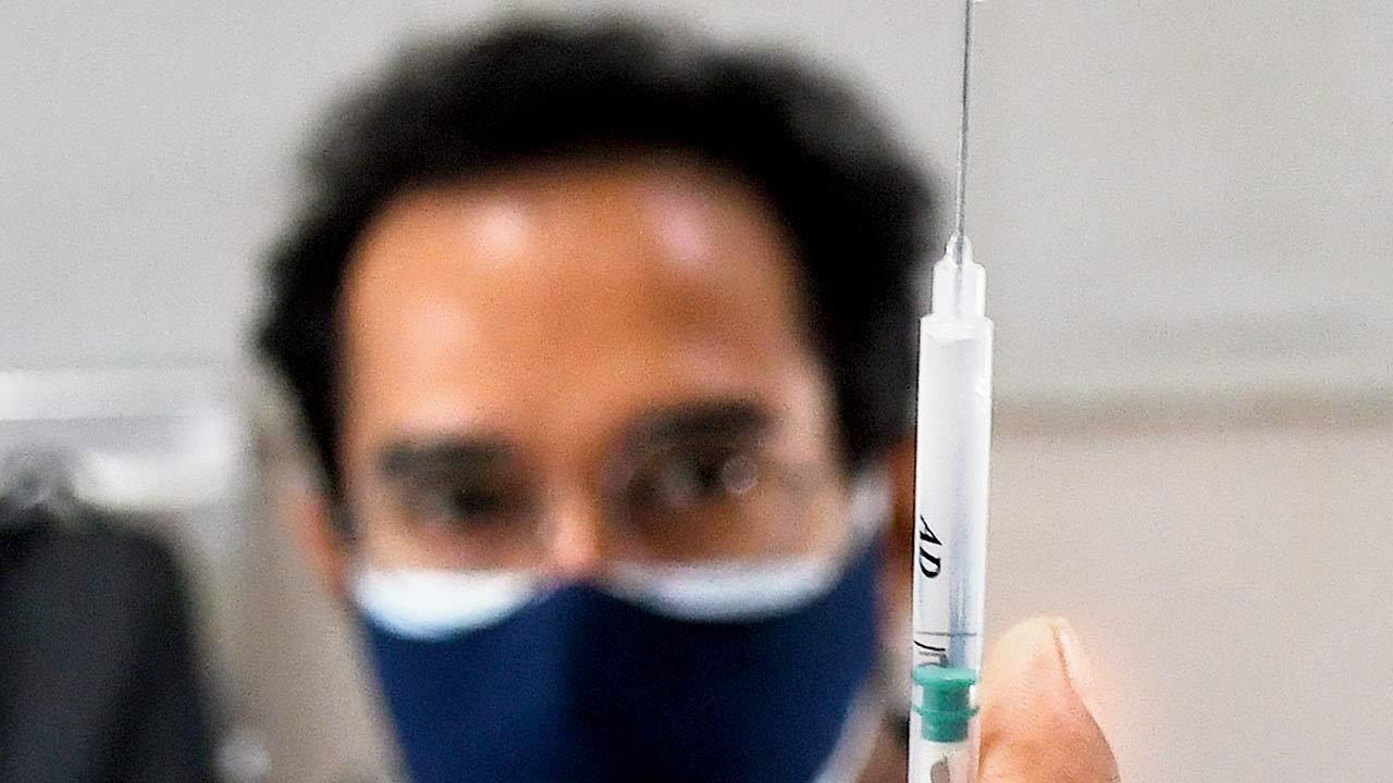 Facilitate vaccine for our pro sportspersons too