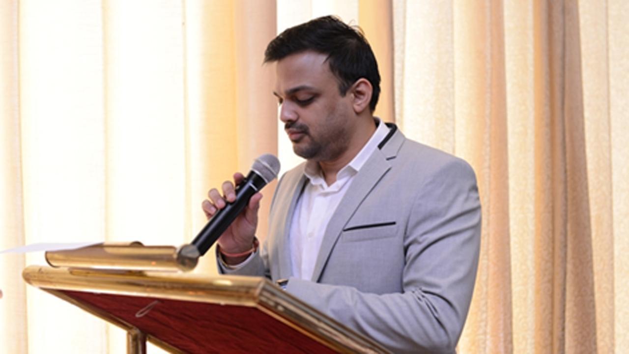 Vinay Agrawal changing the world with his hardworking spirit towards the education field