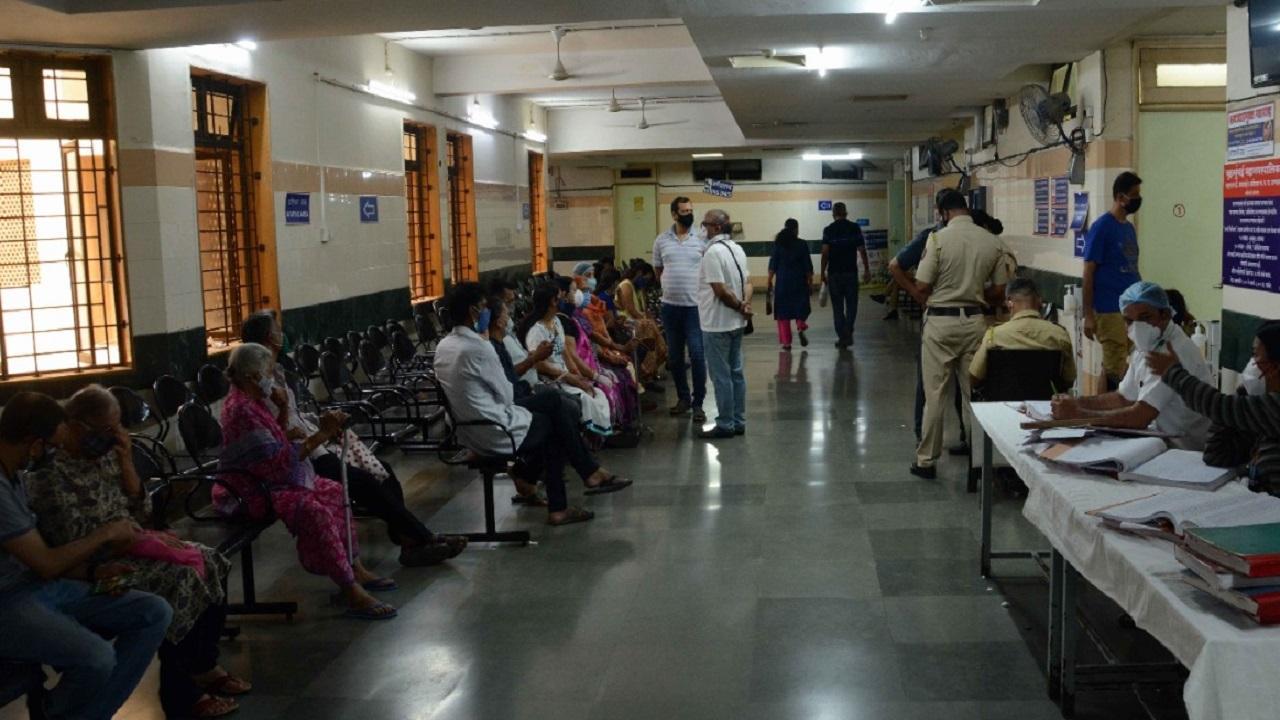Maharashtra administers 100 million Covid-19 vaccine doses