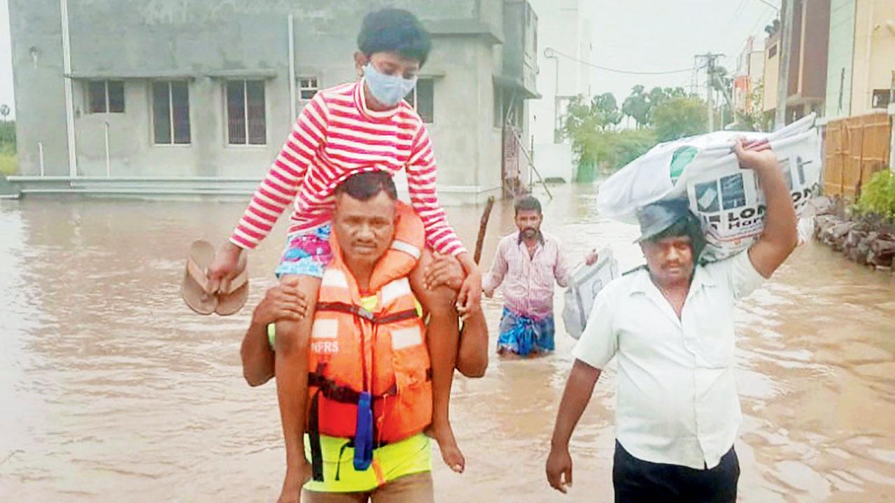 Extremely heavy rain likely in Andhra Pradesh, Tamil Nadu on Nov 10-11: IMD