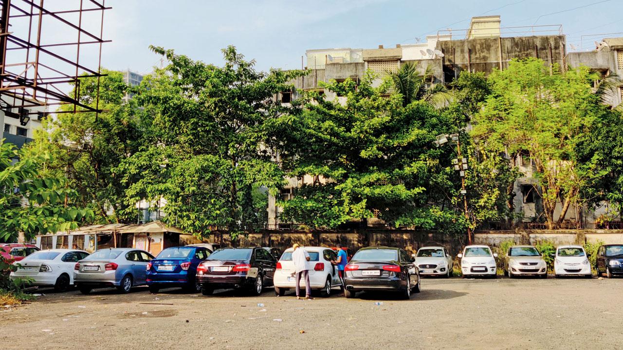 Letter sent to BEST by an advocate claims that the vehicles parked at the depot belong to a car dealer, who is using the space in violation of norms
