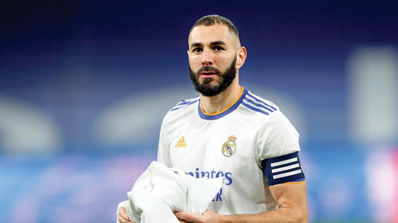 Benzema eligible for France even if guilty in sex tape trial