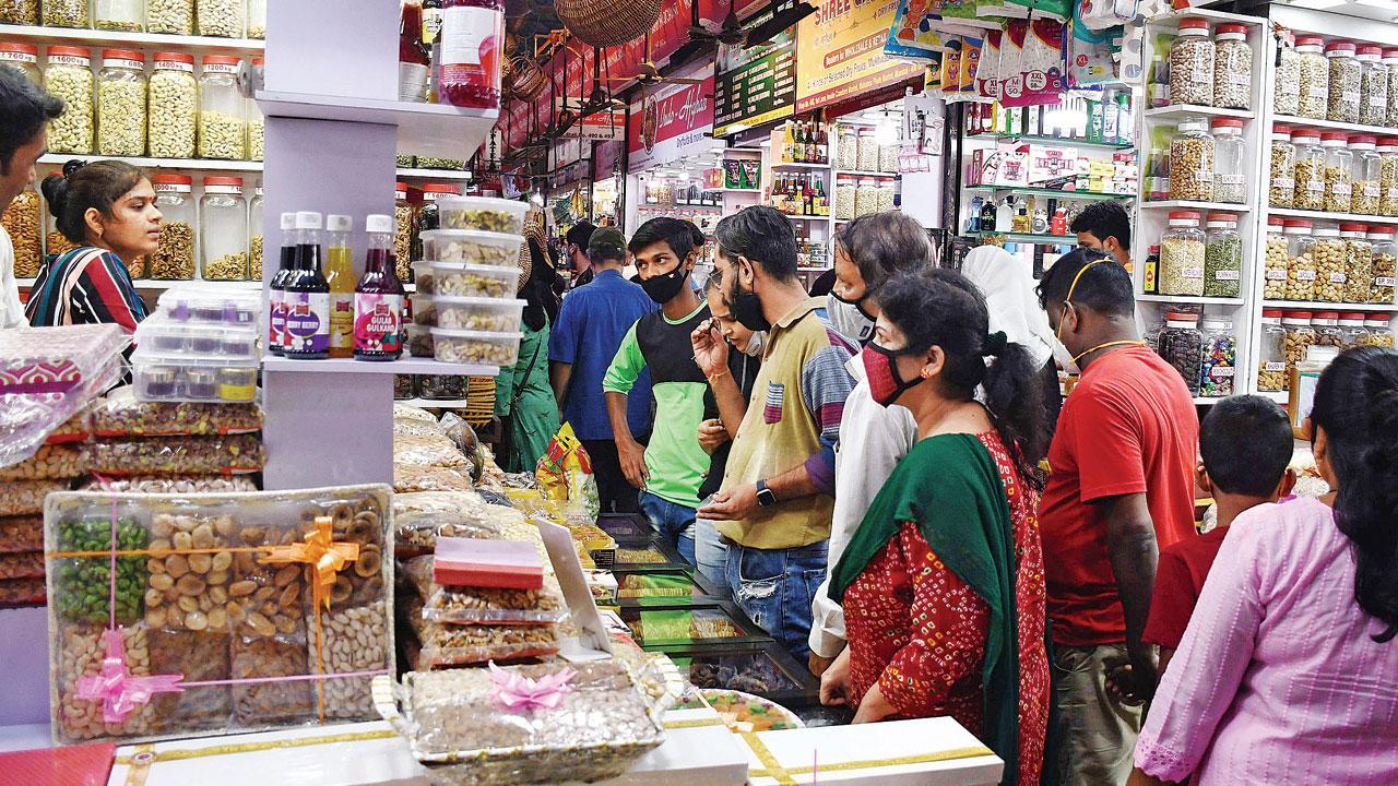 Maharashtra: Stepping out of home? Be fully vaccinated